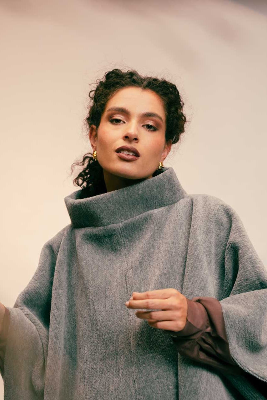 SOBRETODO PARA MUJER | UNA PRENDA QUE TE ENVUELVE