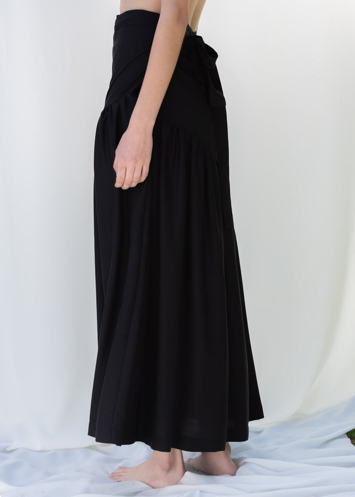 FALDA PLEAMAR TENCEL™ NEGRO