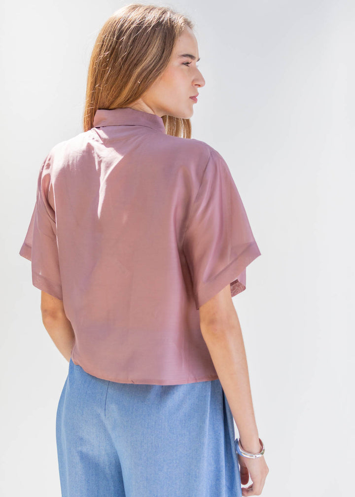 CAMISA CROP SEDA LILA