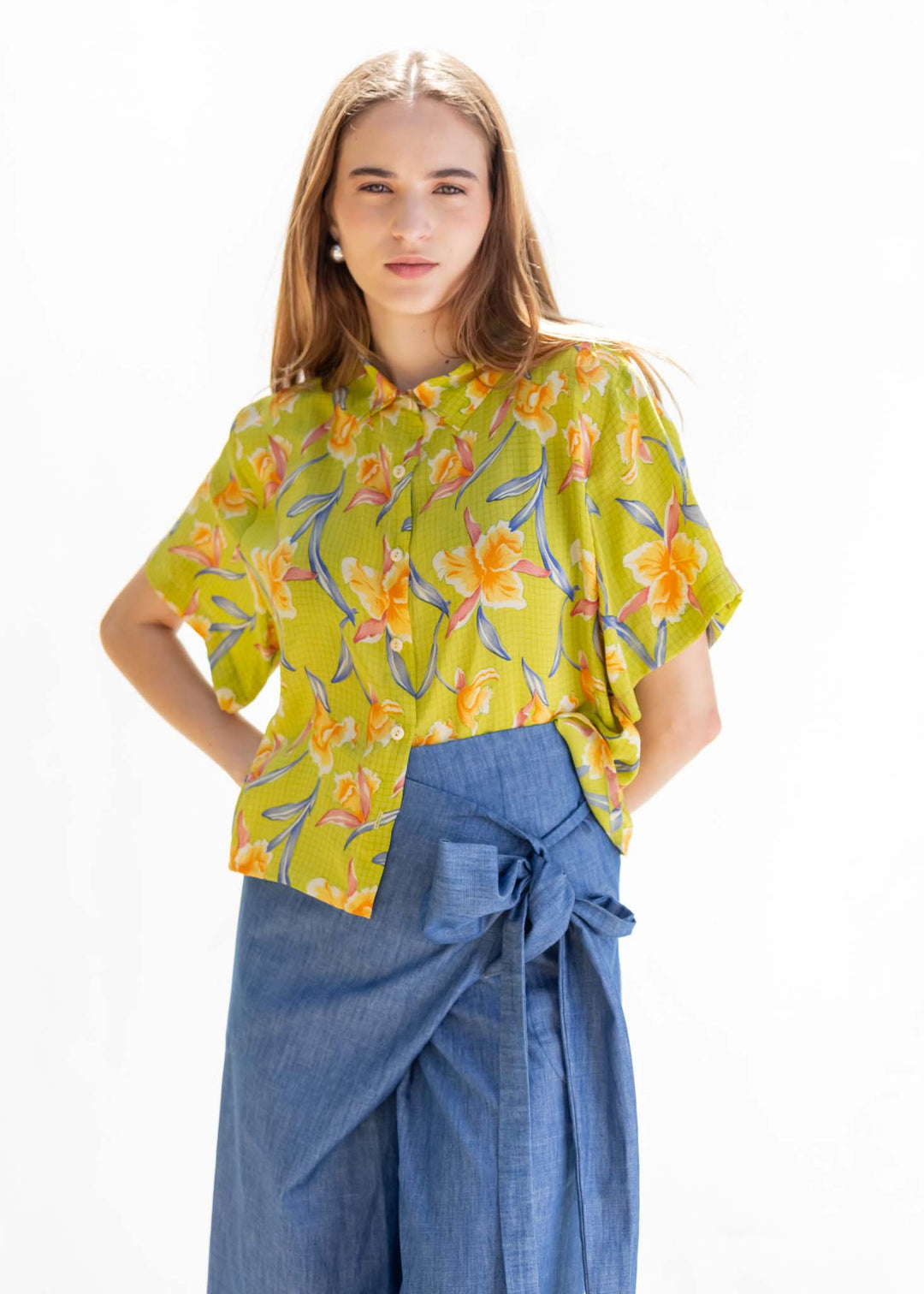 CAMISA CROP SEDA pistacho