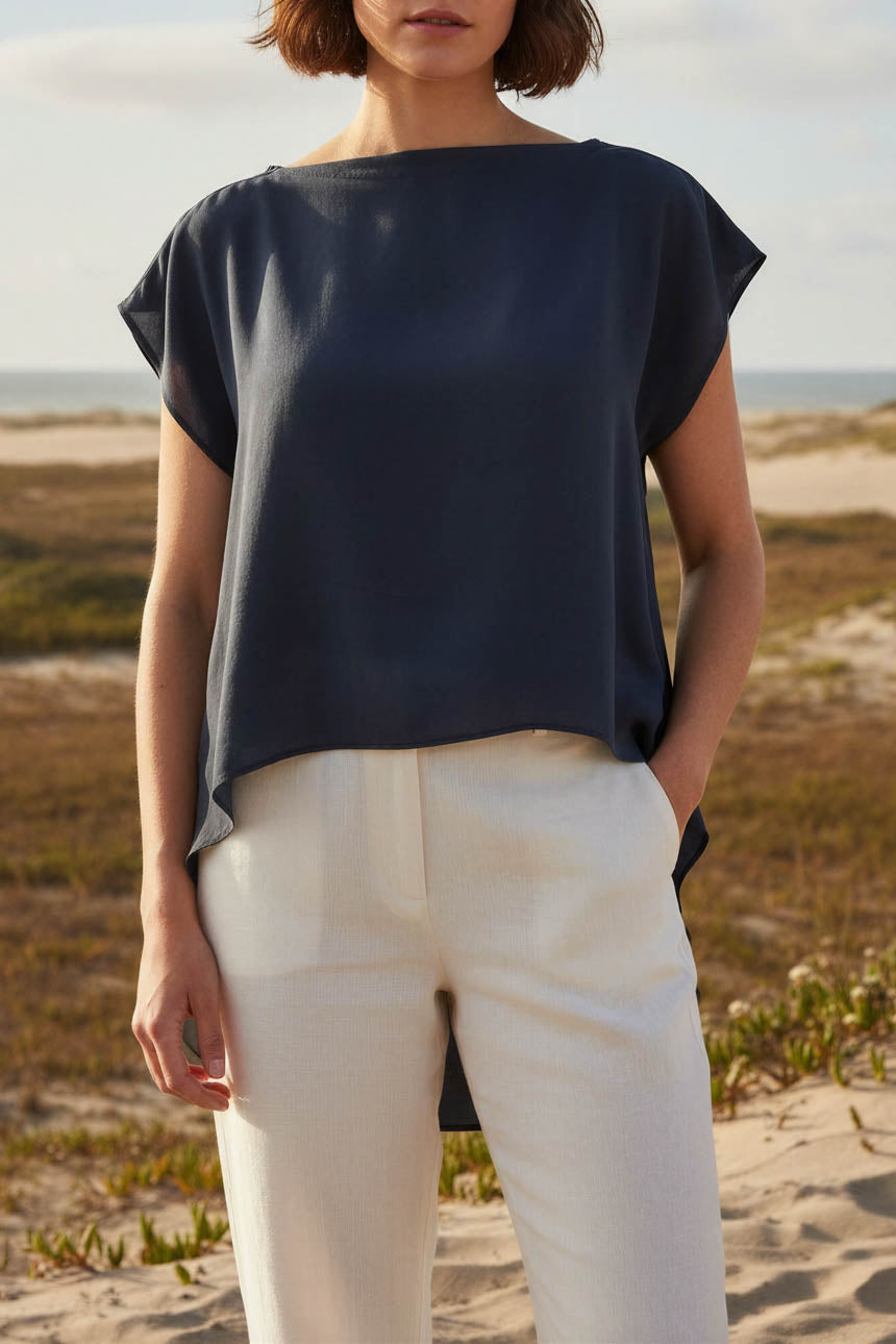 Top Vertiente Cupro Negro Acero