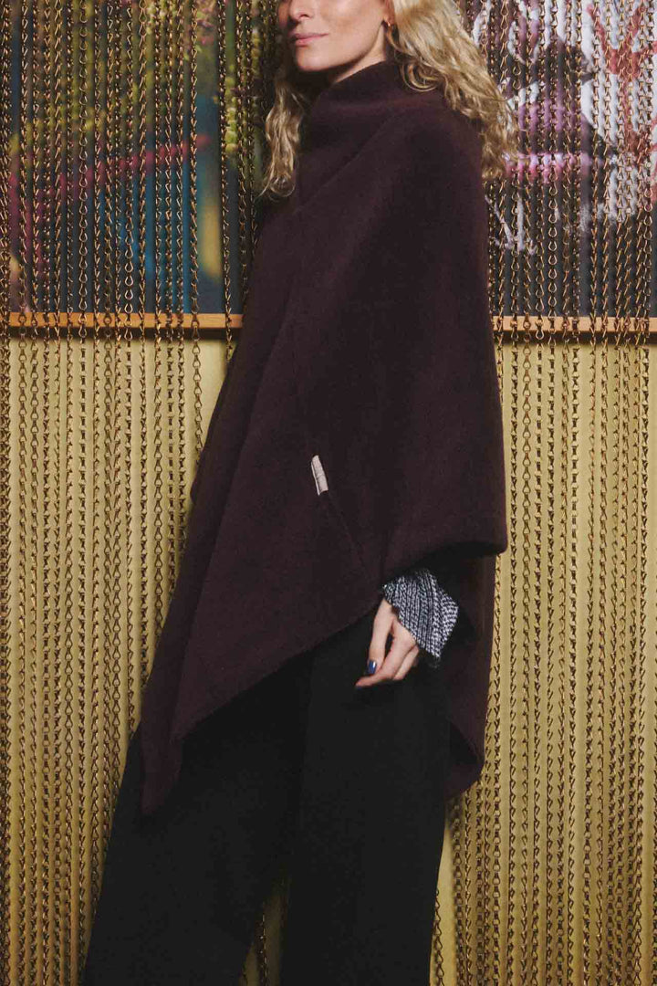 Poncho Vino 100% Lana