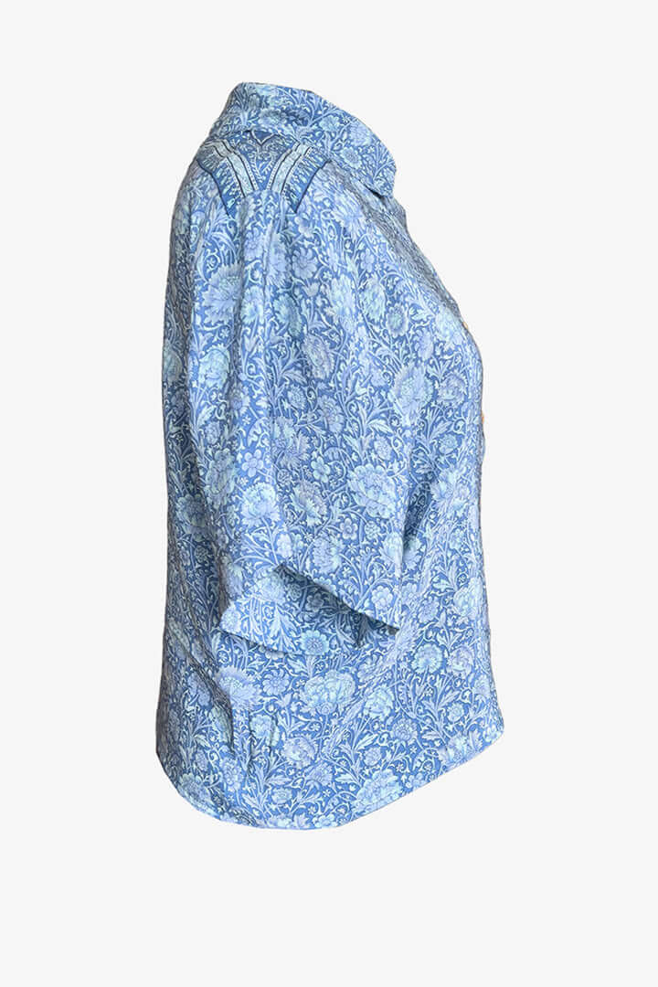 Camisa Crop Seda Celeste