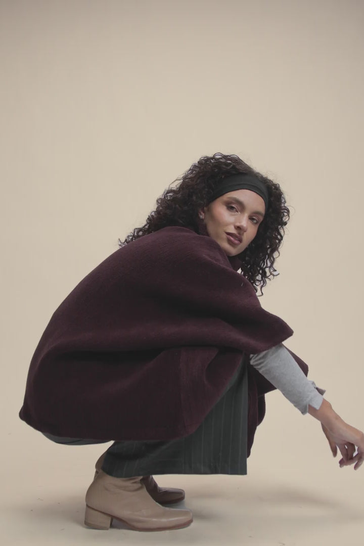 PONCHO MONTAÑA LANA MERINO BURDEO