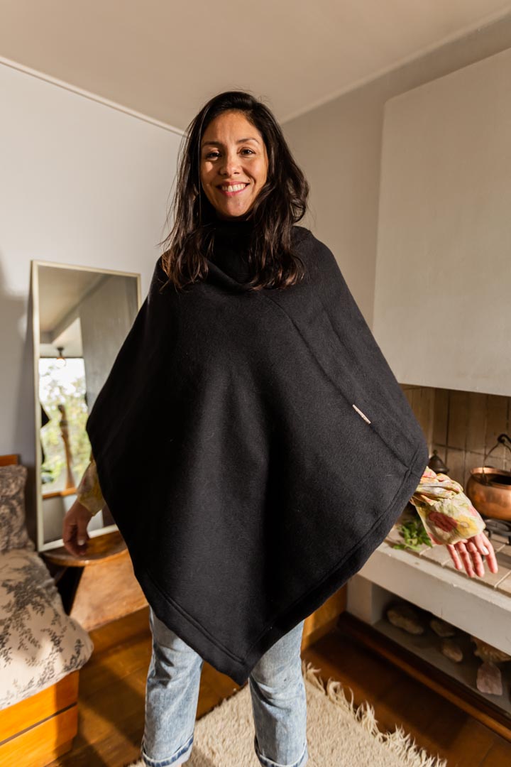 Poncho Noche 100% Lana