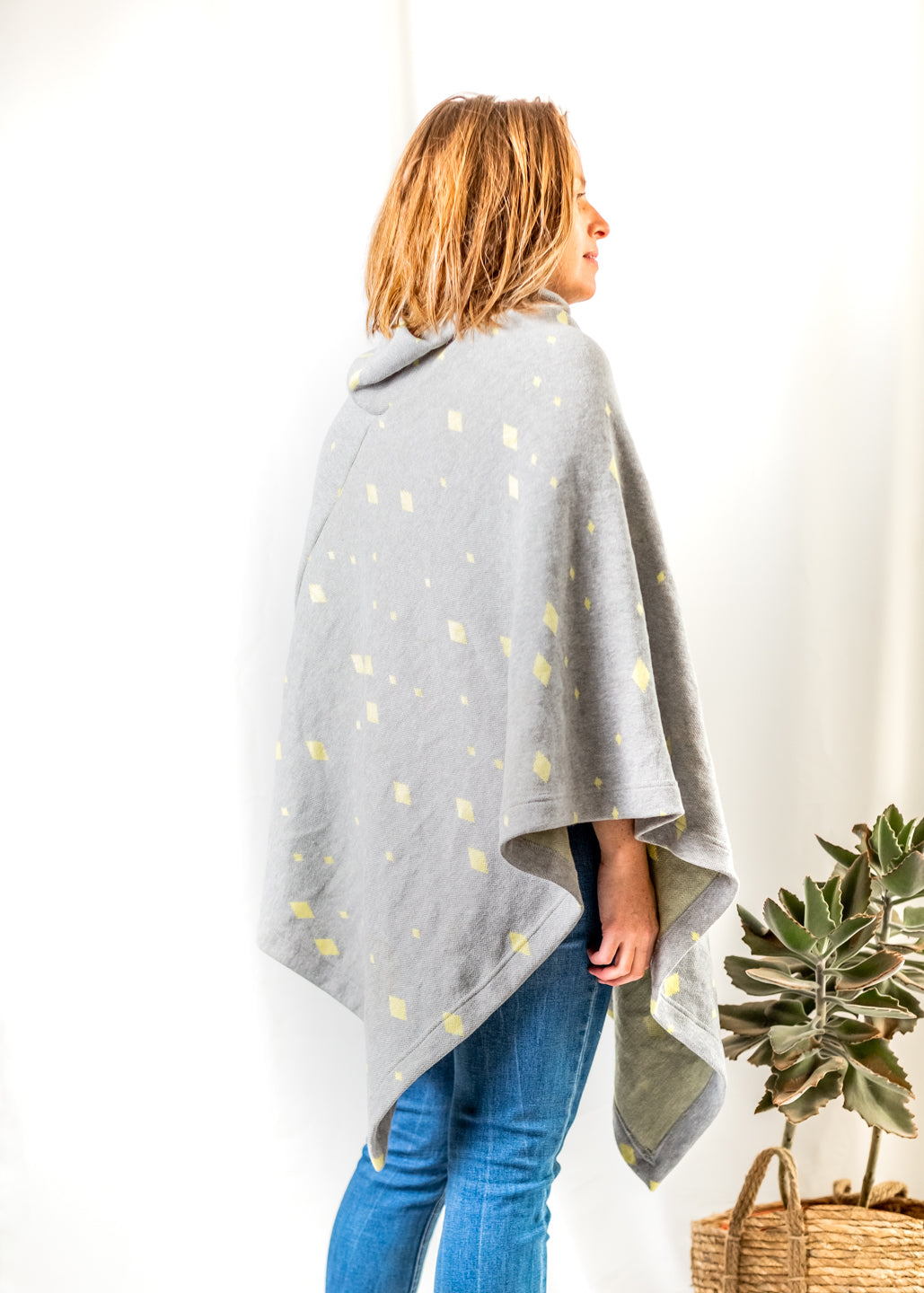 Poncho Starry Starry Night